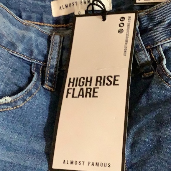 Almost Famous Size 0 Denim High Rise Flare Jeans. New With Tags. - Picture 7 of 9